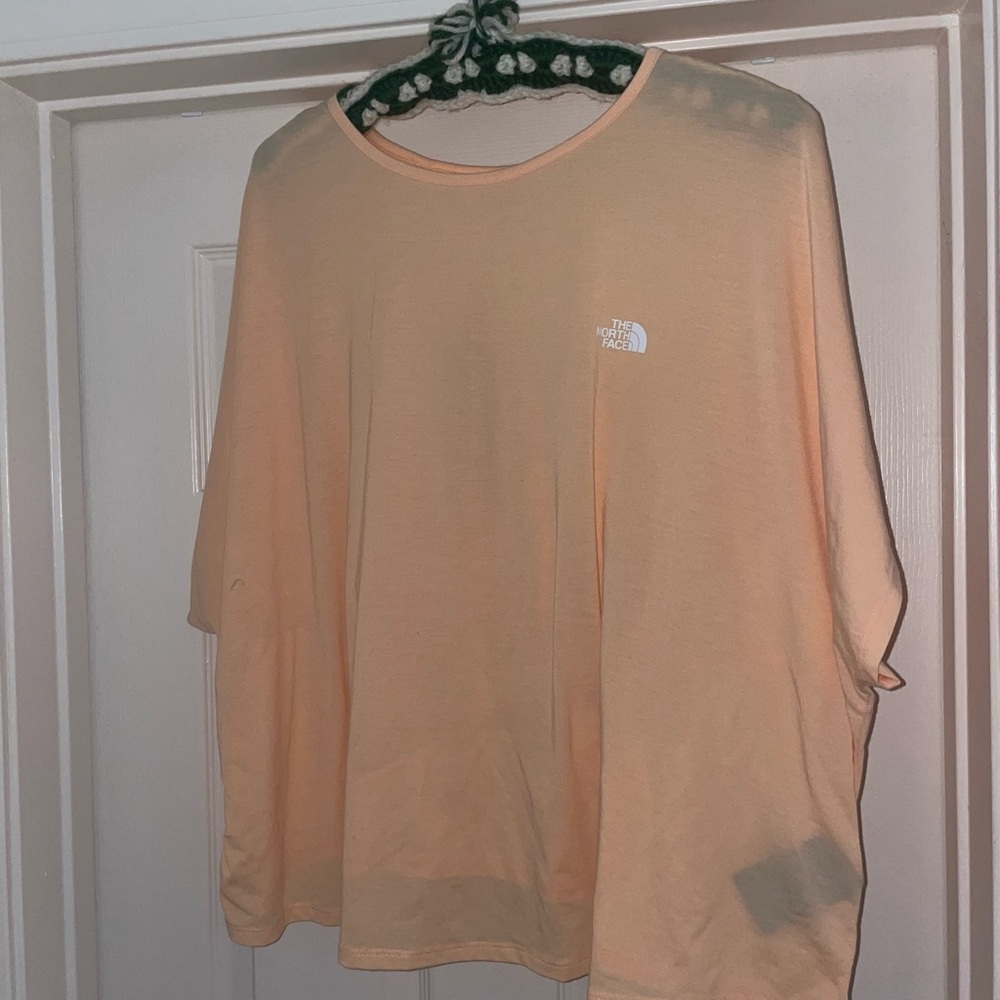 North Face Crop Keyhole Top - Light Coral